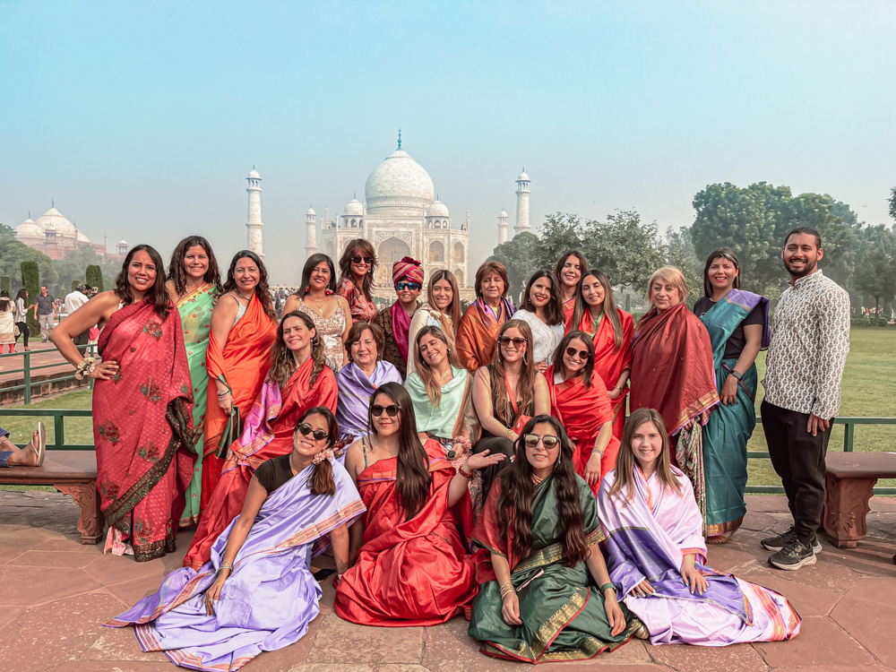 viaje grupal India diwali en el Taj Mahal